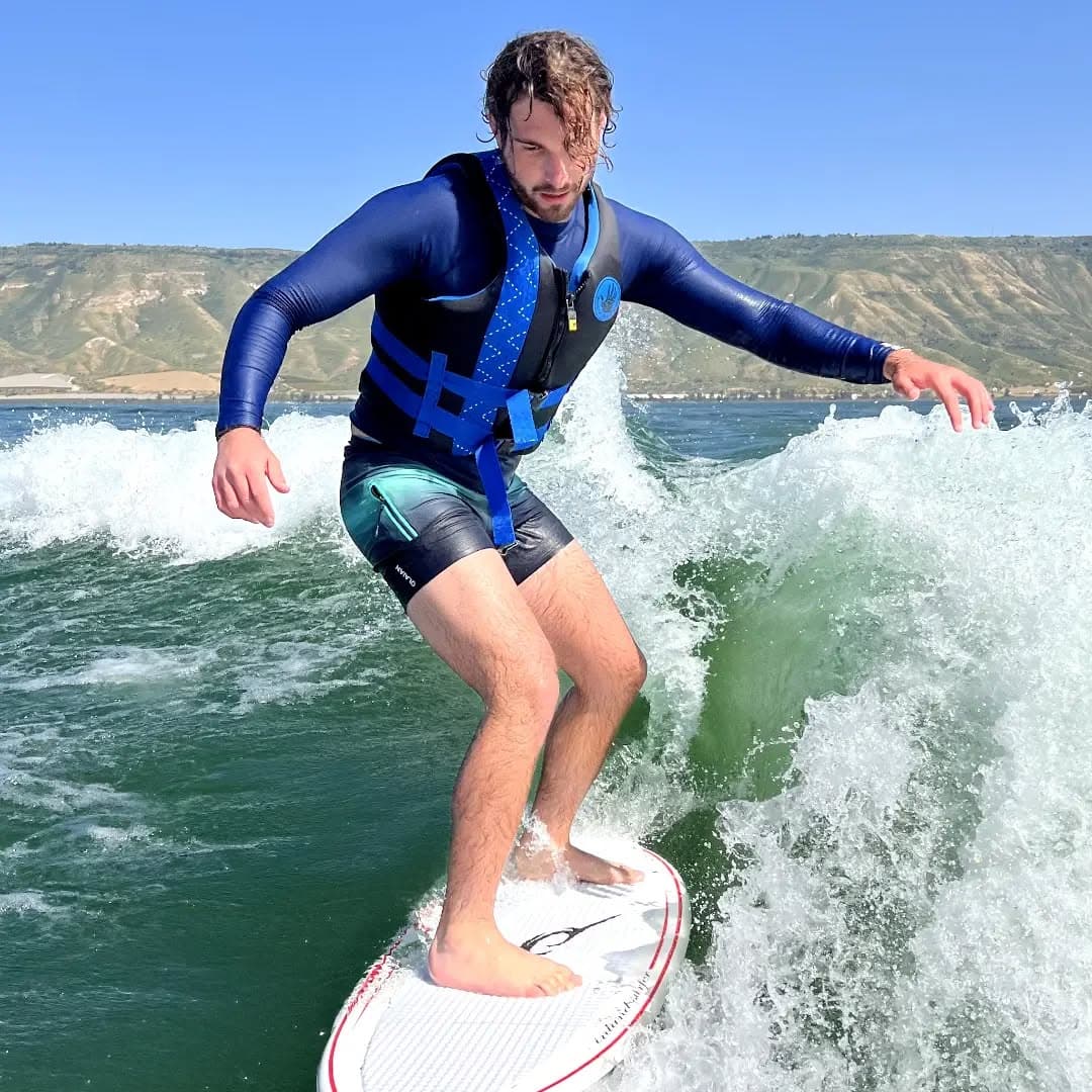 Wake Surfing